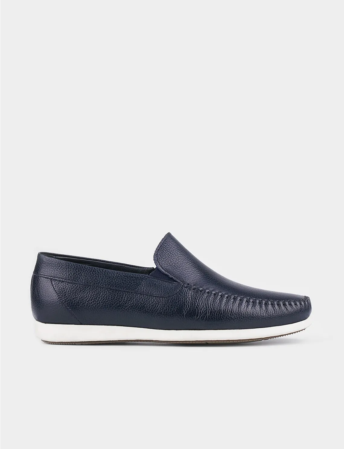 

Genuine leather navy blue men's casual shoes