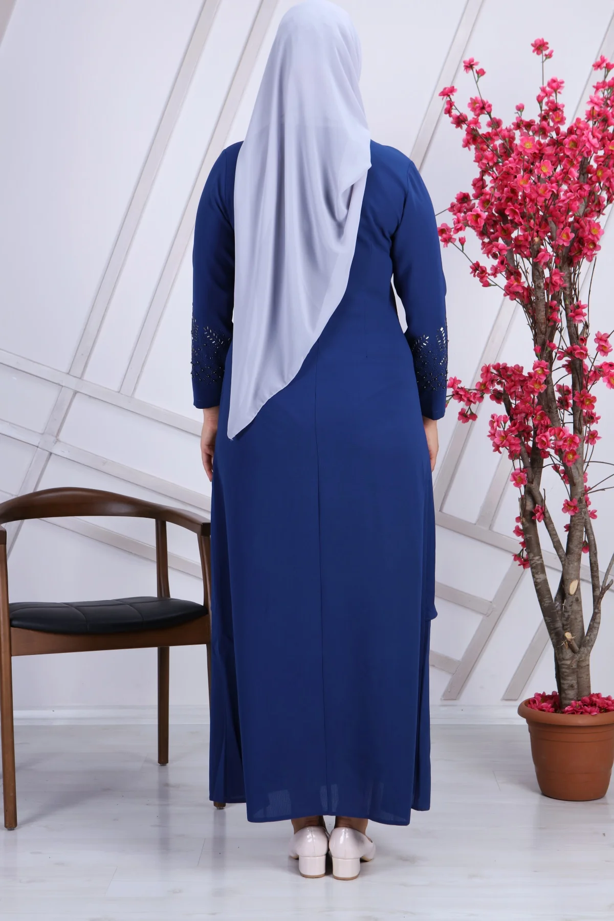 

Cubic zirconia In The Cape Hijab Suit 1191 Indigo