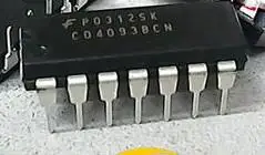 

30 шт. Оригинальный Новый cd4093nl DIP-14 logic