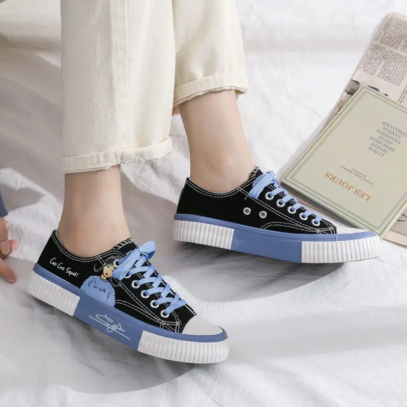 Graffiti Canvas Sneakers 2022 Fashion Korea Style Cartoon Print Female Sneakers Casual Students Daily Wear Women Footwear