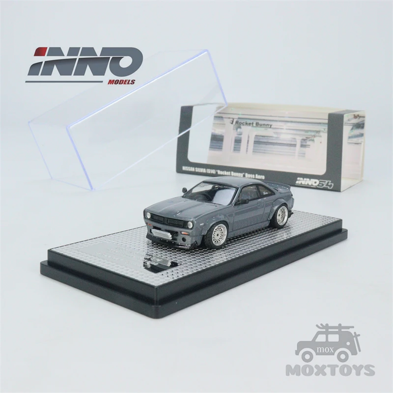 

Модель автомобиля INNO64 1:64 Nissan Silvia S14 Rocket Bunny Boss Aero Grey
