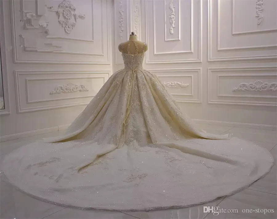 Бальное Платье Свадебное платье без бретелек с блестками и V-образным вырезом