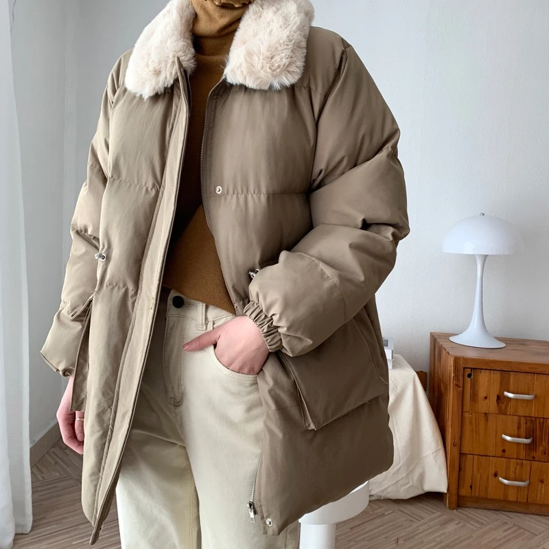 NEW 2023 Parkas Women Winter Faux Rabbit Fur Lapel Collar Windproof Short Cotton Coats Thick Warm Fashion Elegant Zipper Jacket