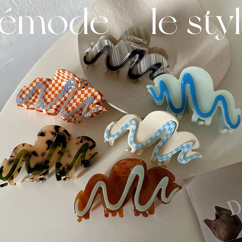 

INS Acetate Lattice Wave Shape Geometric Hair Claw For Women Girls Personality Ponytail Shark Barrettes Clamp Hair Accessories