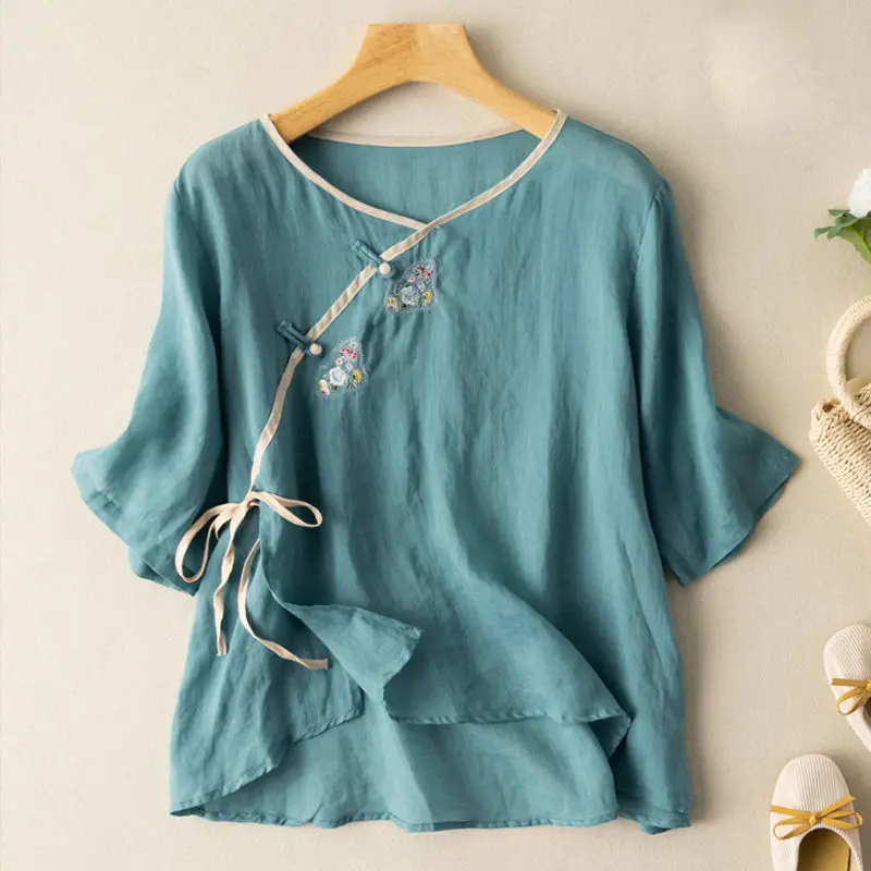 

Ethnic Style Slanted Lapel Buckle Embroidered Short-sleeved Cotton Linen Top Womens 2022 Summer New Large size Loose Shirt Women