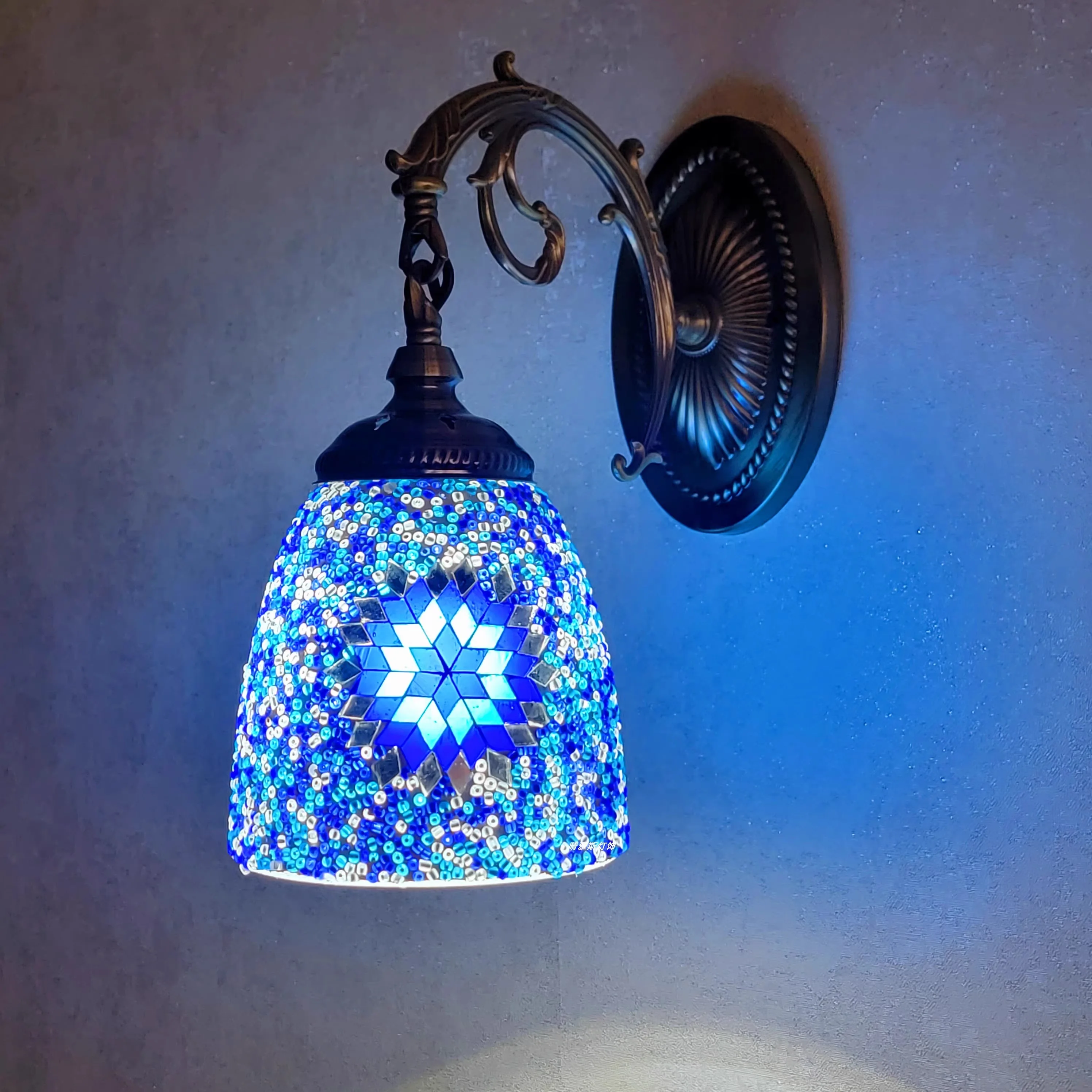 

Настенная лампа KEYSMICRO турецкая мозаика стеклянная