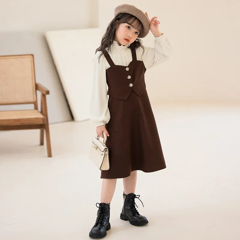 

New 2023 Girls Autumn Dress Children Corduroy Patchwork Clothing Fashion Kids Princess Dresses Long Sleeve Brown Red Color