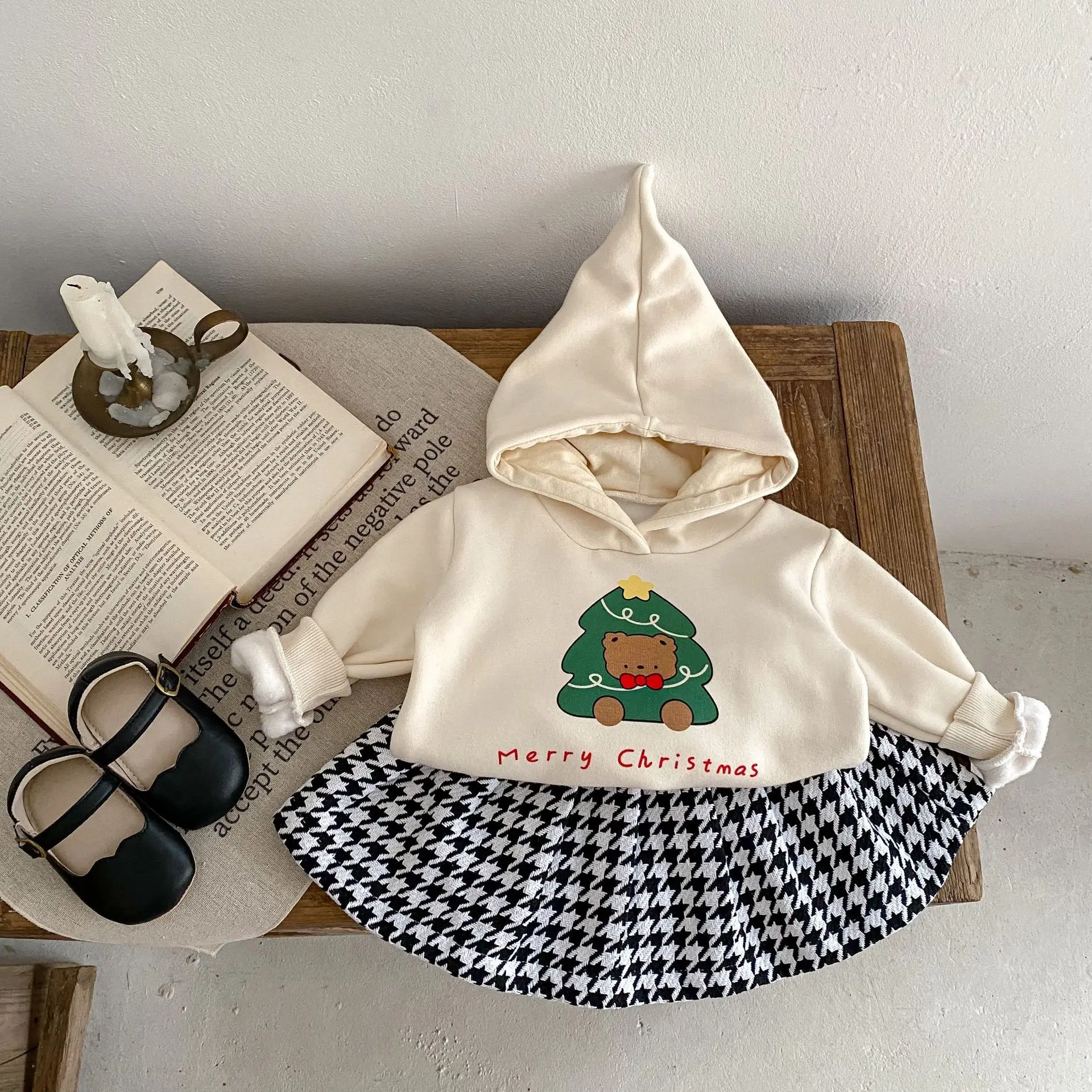 

Осенние детские толстовки с капюшоном с принтом милого медведя рождественской елки для малышей плюс бархатная толстовка с капюшоном Теплый Топ или юбка детская одежда для девочек