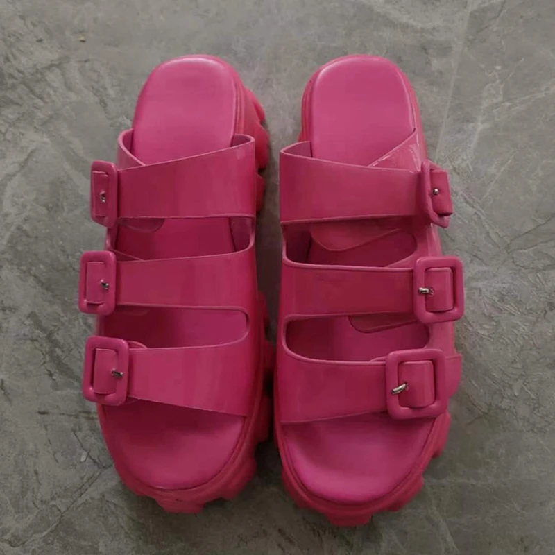 2023 Selling Women's Slippers Thick Sole Buckle Fashion Open Toe Roman Beach Sandal Summer Round Toe Comfortable Sandalias Mujer