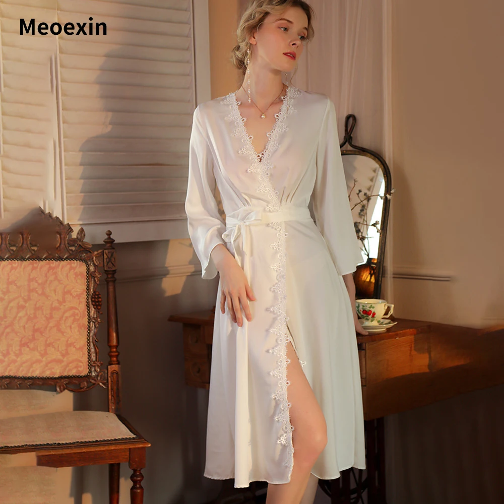 

New Women's Sleep Lounge Thin Morning Robe Bridesmaid Wedding Long Sexy Backless Wedding Gown Bathrobe Silk Robe Lingerie Gift