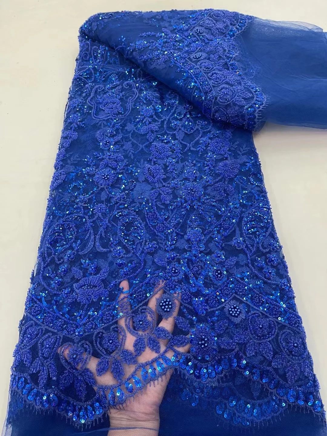 

2023 Королевский синий африканский Роскошный вышитый бисером тюль кружевная ткань Нигерия тяжелая ткань ручной работы с блестками для сваде...