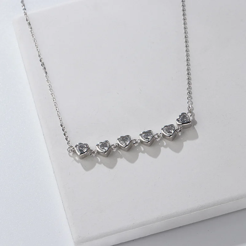 Женское ожерелье из серебра 925 пробы с фианитом |