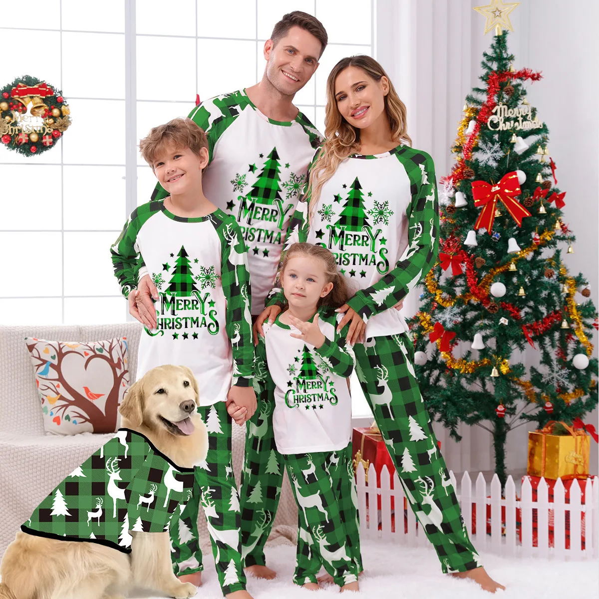 

2022 Family Christmas Pajamas Set Mommy and Me Clothes New Year Xmas Printed Patchwork Tops Plaid Pants Suit for Family Homewear