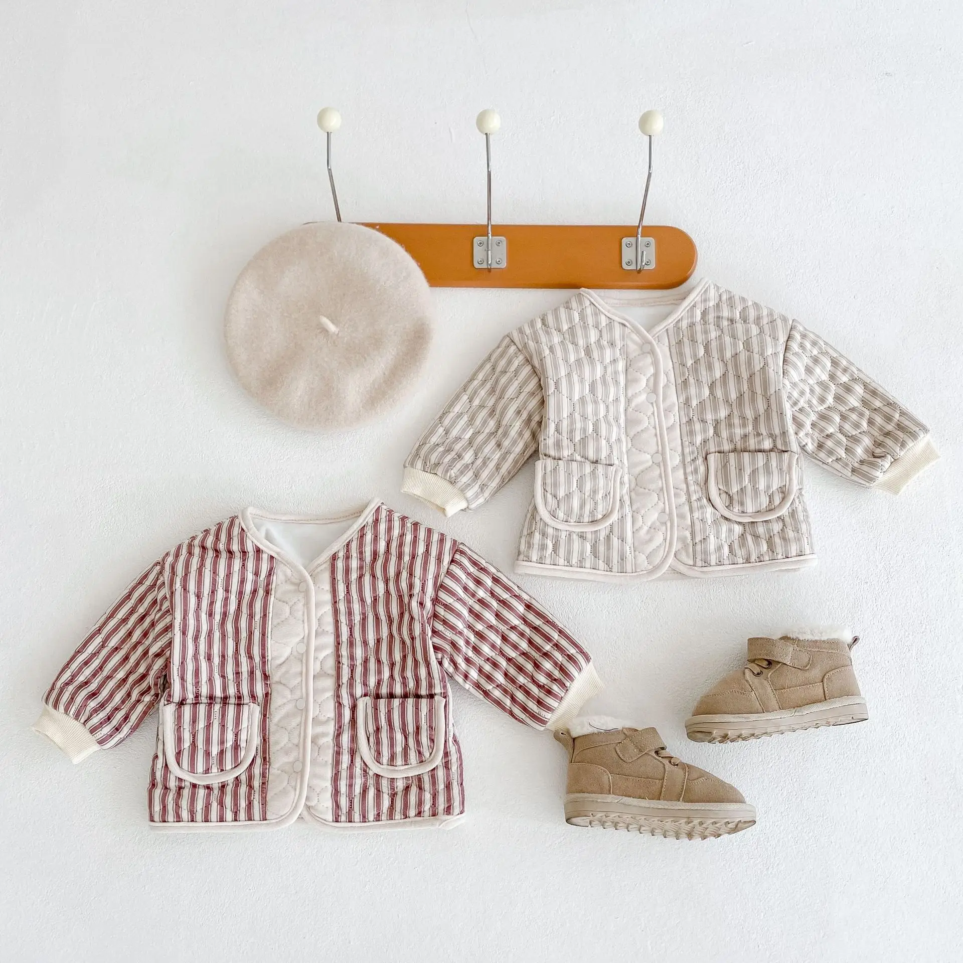 

2022 winter all-match infant girl baby and baby boy coat striped thickened Quilted round neck cardigan long sleeve top