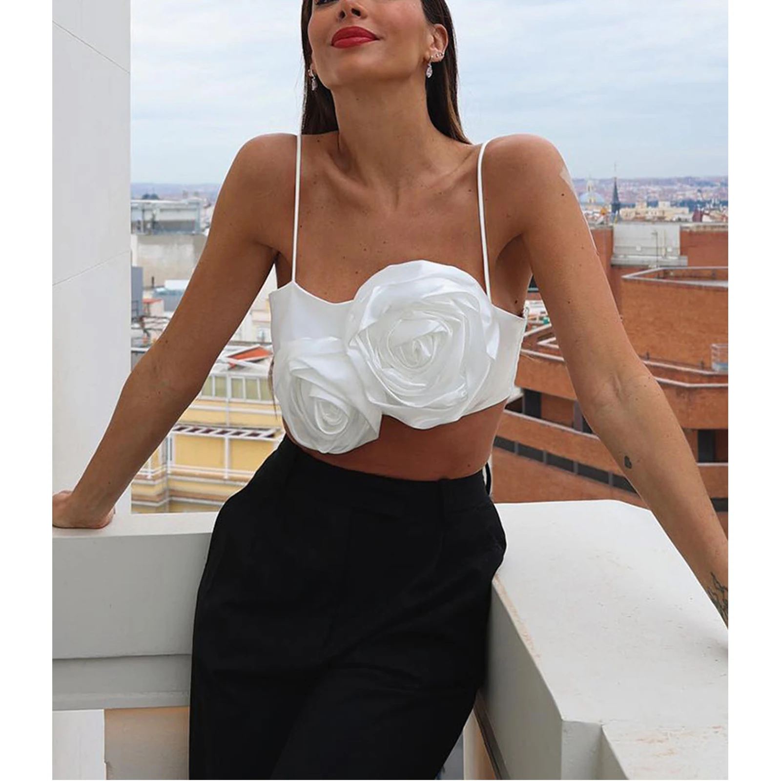 

Женские летние майки с цветочным принтом, укороченные топы на завязках через плечо с квадратным вырезом и шнуровкой сзади для дам