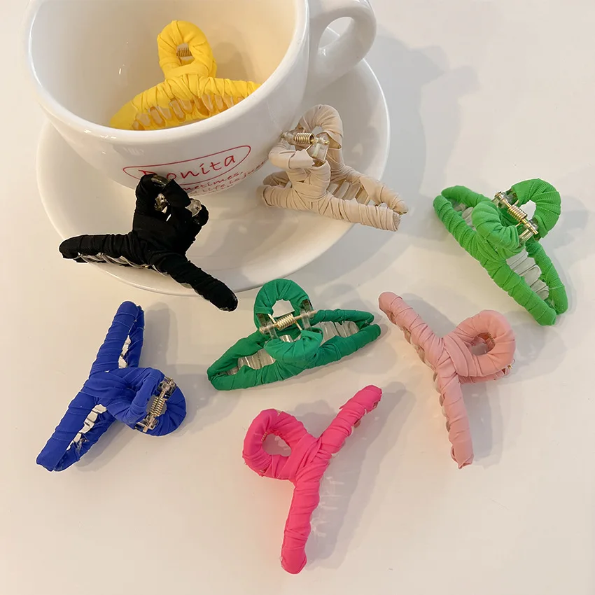 

2022 New Candy Color Grab Clip Women's Winding Fabric Shark Clip Large Claw Clip Personality Women's Hair Accessories
