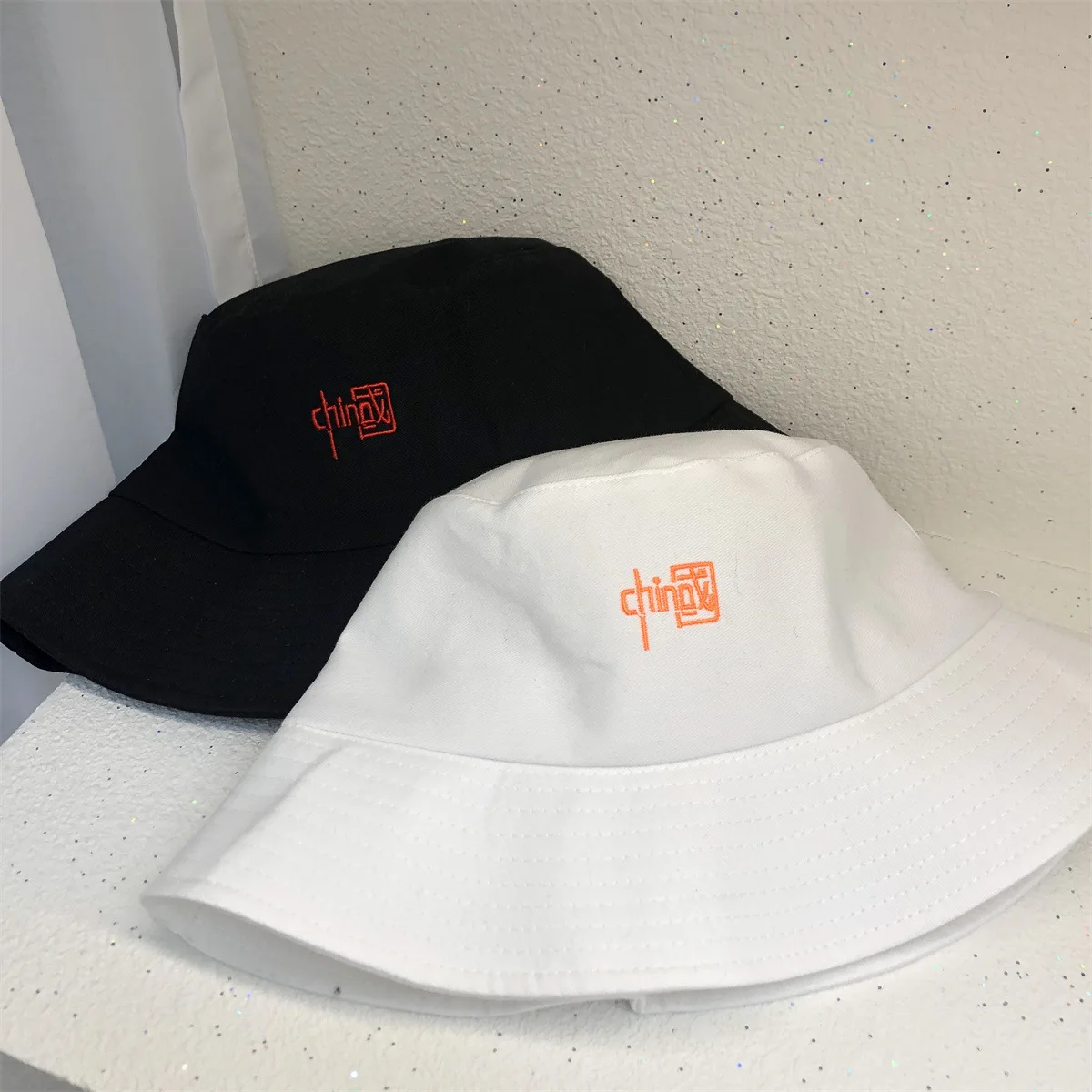 

Summer Tide Brand Brand Women's Embroidered Fisherman Hat Fashion Solid Color Flat Top Sunscreen Men Women Pot Hat Couple Hat