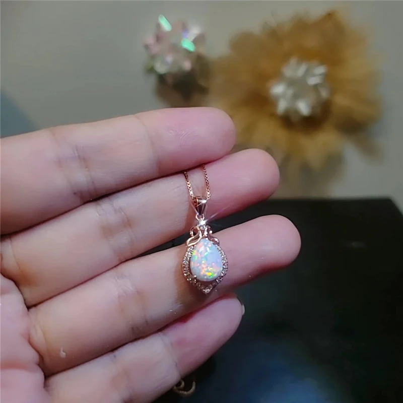 Female White Opal Stone Necklace Cute Small Water Drop Pendant Necklace Boho Rose Gold Color Chain Wedding Necklaces For Women