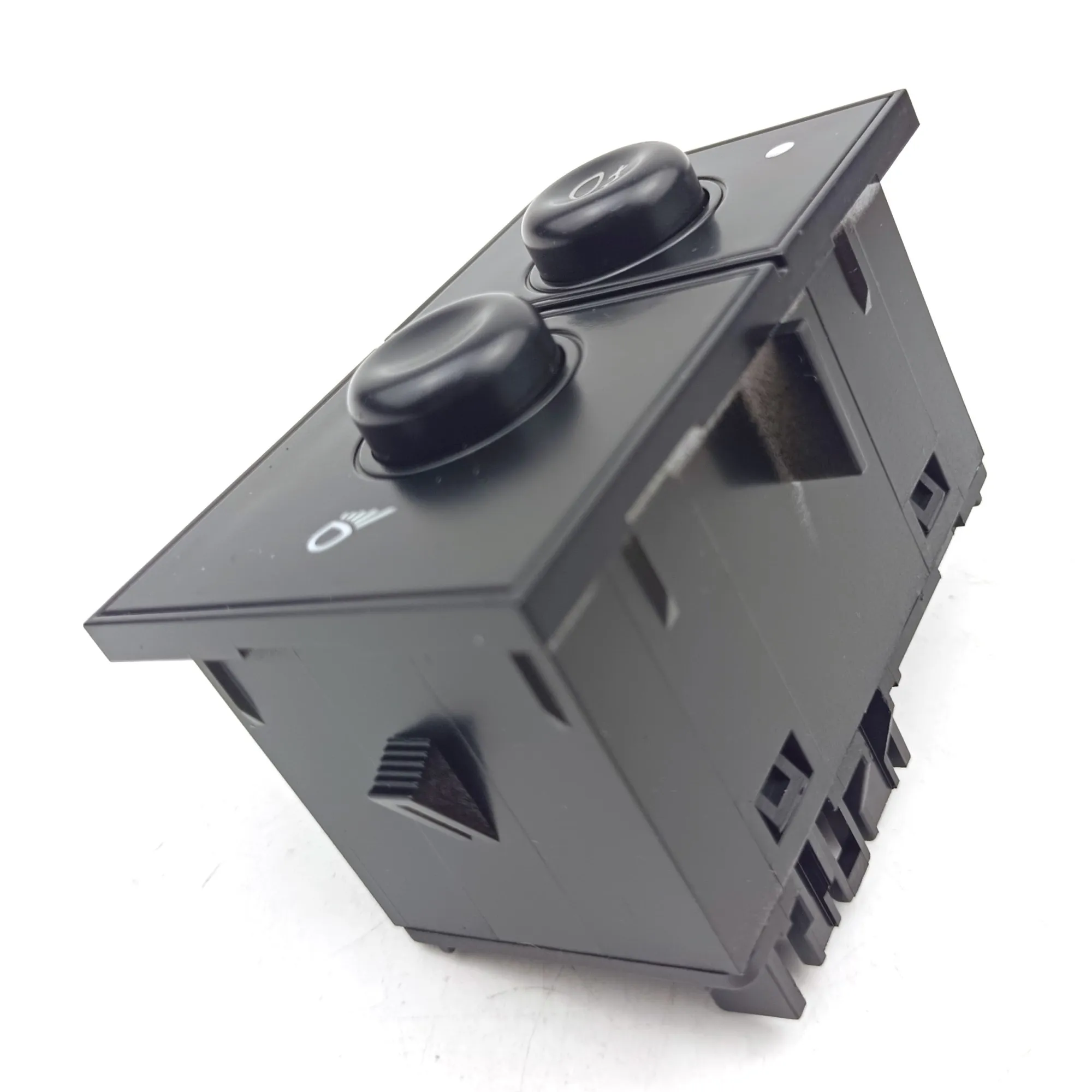 

Auto Fog Light Lamp Switch For 1500 2003-2006 15143597