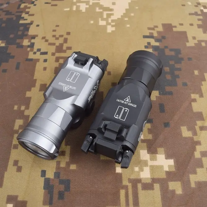 

New Tactical X300UH-B LED Weapon Light Pistol Airsoft Flashlight with Picatinny Rail for Hunting gz150135