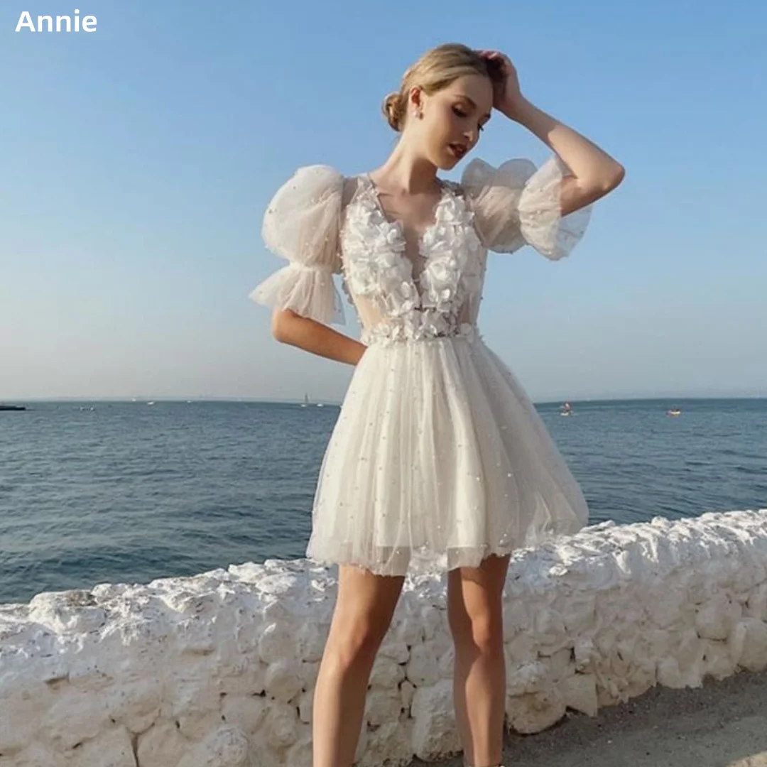 

Annie Modern A-Line Pearls فساتين السهرة V Neck Appliqué Ball Gown Evening Gown Short Lantern SleevesMuslim Dress