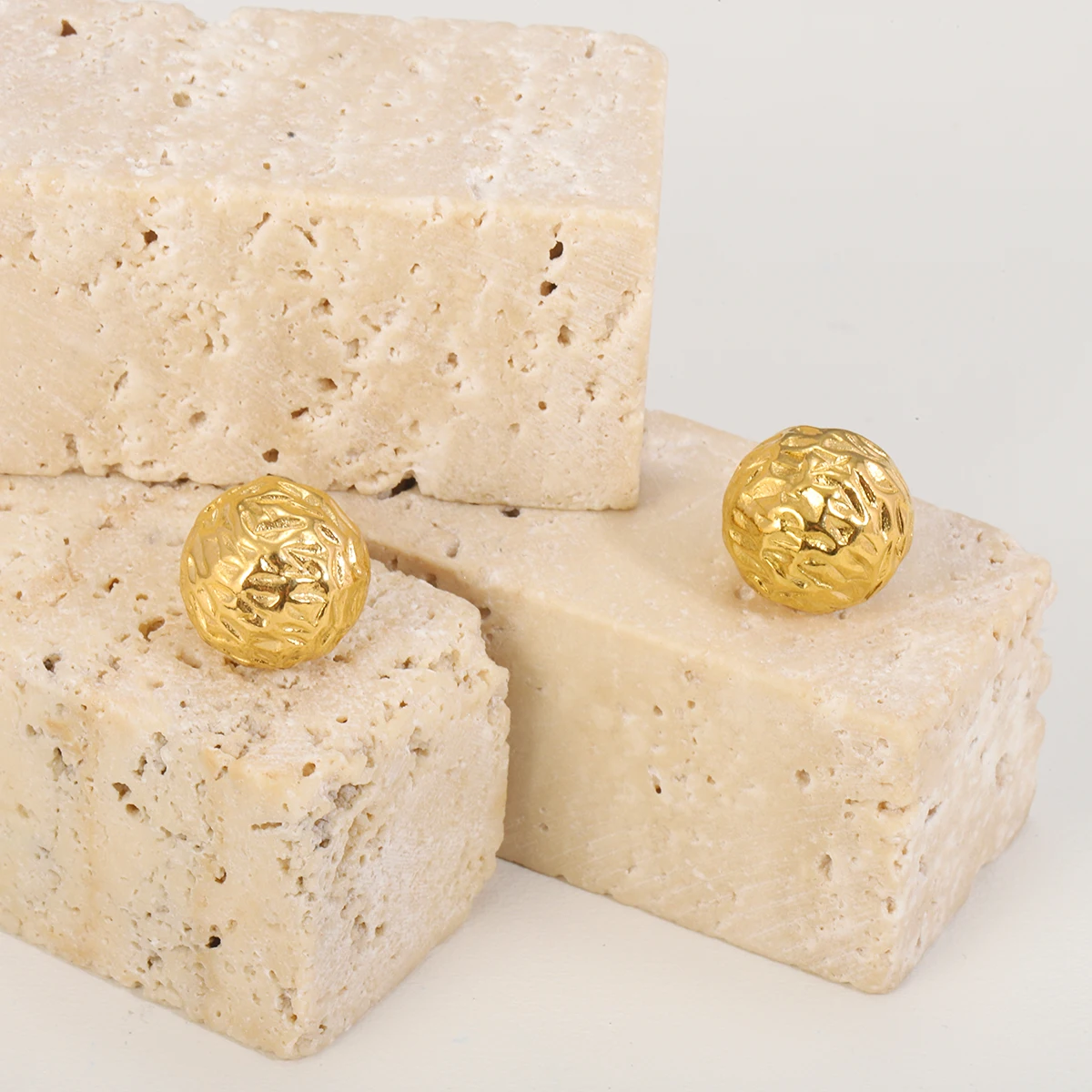 Гипоаллергенные позолоченные серьги из нержавеющей стали в стиле