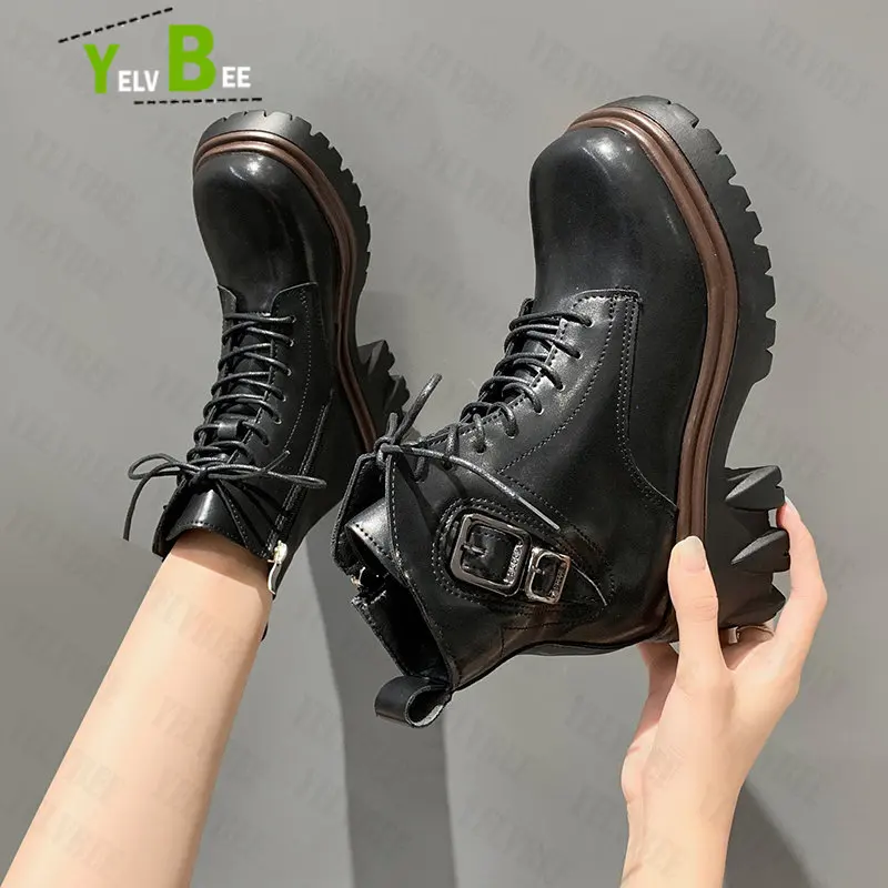 

Роскошные брендовые мотоциклетные женские ботинки на массивной платформе, женские ботинки челси на шнуровке, Зимние новые модные туфли-лод...