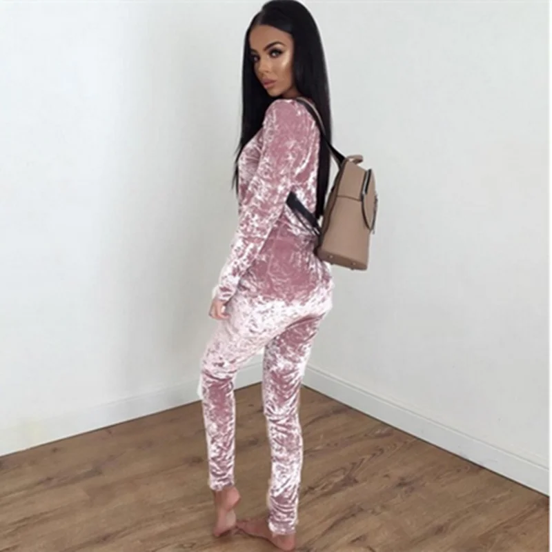 

2022 Autumn Velvet Tracksuit Women Sets Two Piece Winter Velour Tracksuit Ladies Sweat Suit 2 Piece Outfits For Women Sweatshirt