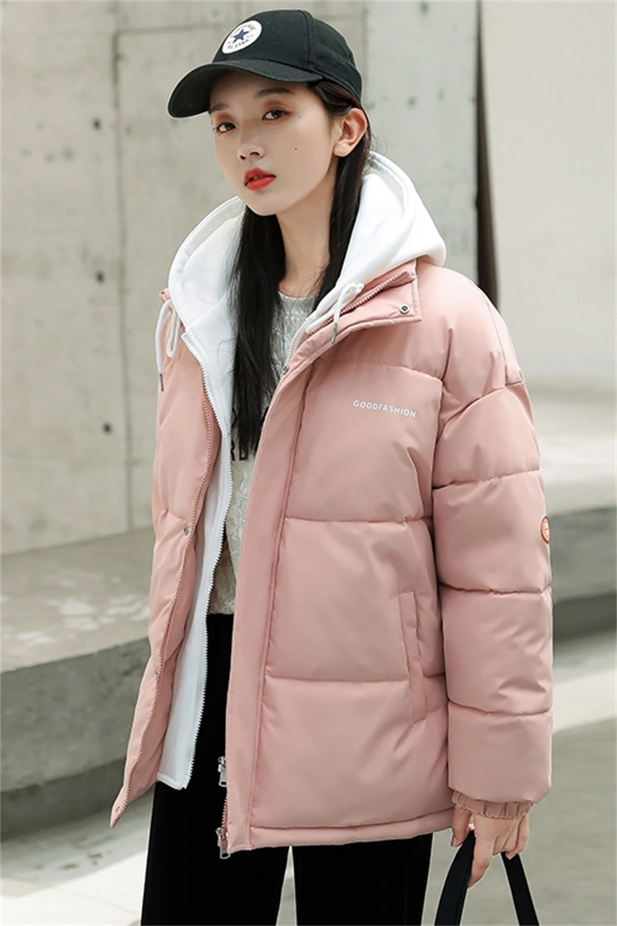 Winter 2022 Thickened Down Cotton Padded Jacket For Female Winter New Korean Version Loose Bread Jacket For Female Hooded Cotton