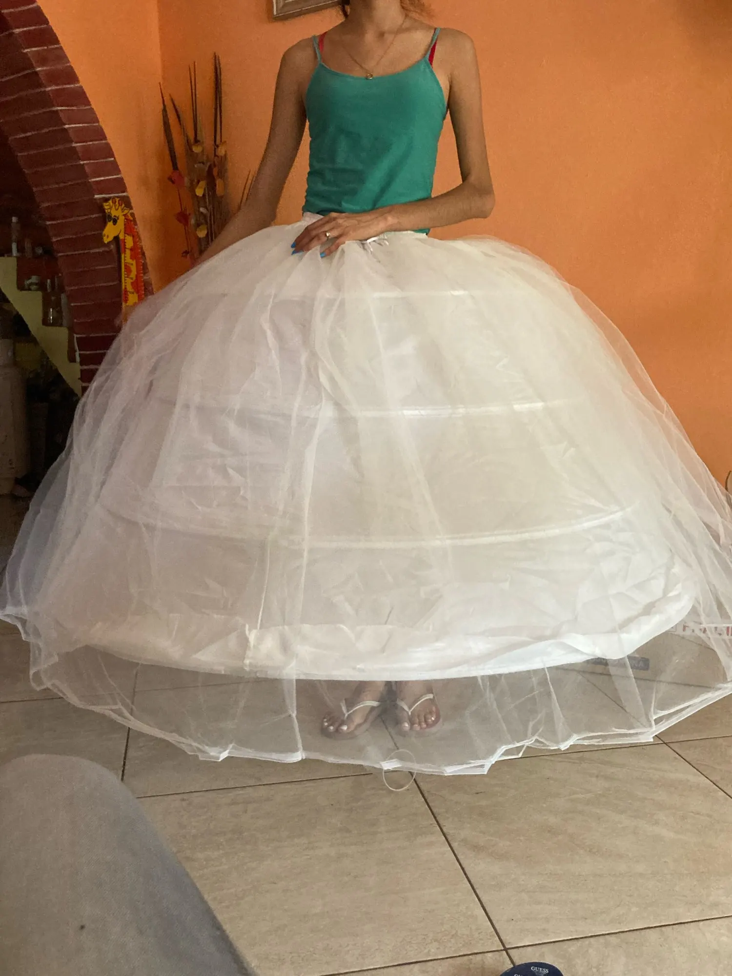 New Hot Sell 3 Hoops Big White Petticoat Super Fluffy Crinoline Slip Underskirt For Wedding Dress Bridal Gown In Stock