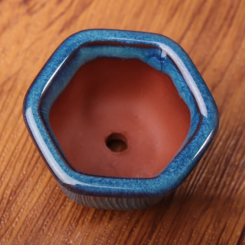 

Горшок для суккулентов с синей глазурью