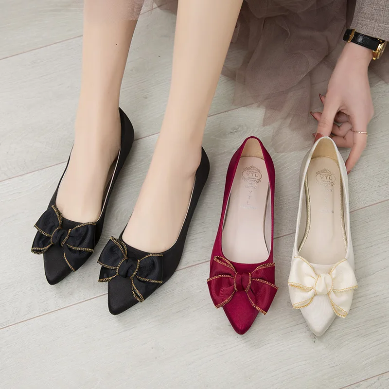 

Women Flat Shoes Genuine Pointed Toe Shoes Comfortable Soft-soled Bowknot flat Shoes Lady Footwear Apricot Large Size