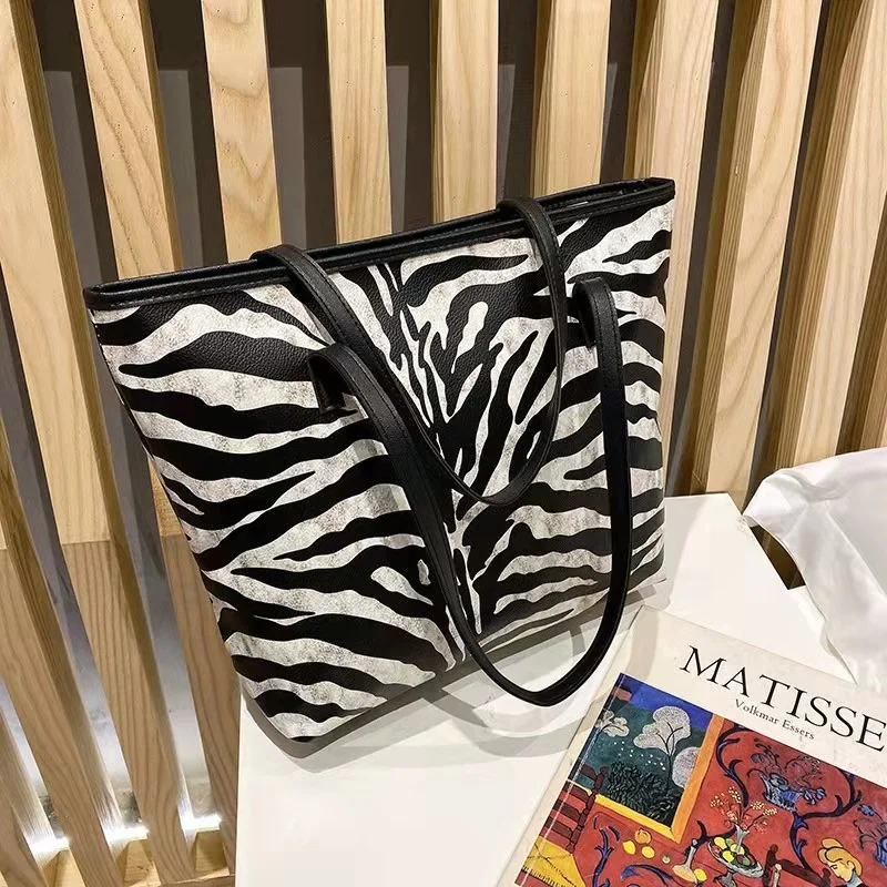 

Personalized fashion animal print shopping large-capacity portable tote bag
