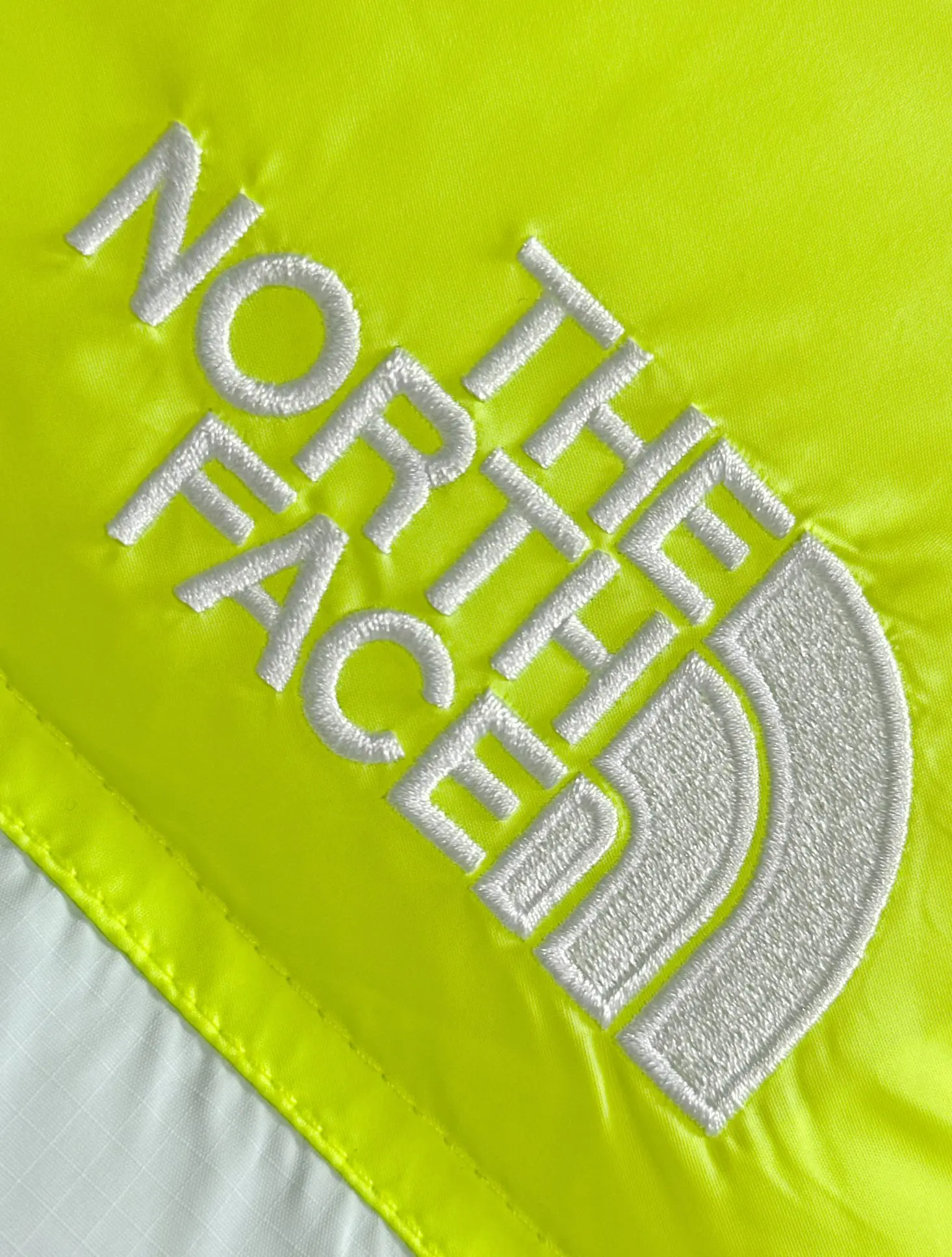 Пуховик The North Face высокое качество Мягкий и удобный Износостойкий Тонкая посадка