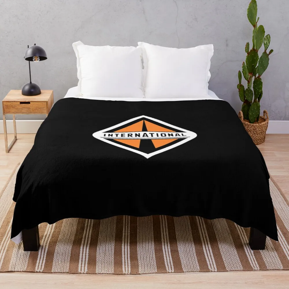 

TRUCK-INTERNATIONAL LOGO Throw Blanket Hair Blanket