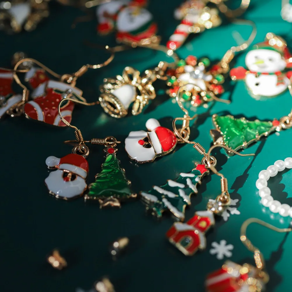 

1Pair Christmas Drop Earring Set for Women Winter Snowflake Tree Bell Earring Santa Claus Christmas Ball Earring Jewelry Gift