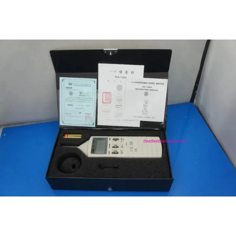 Измеритель уровня звука TES1350A Тестер шума (35 ~ 130 дБ) со встроенным калибратором