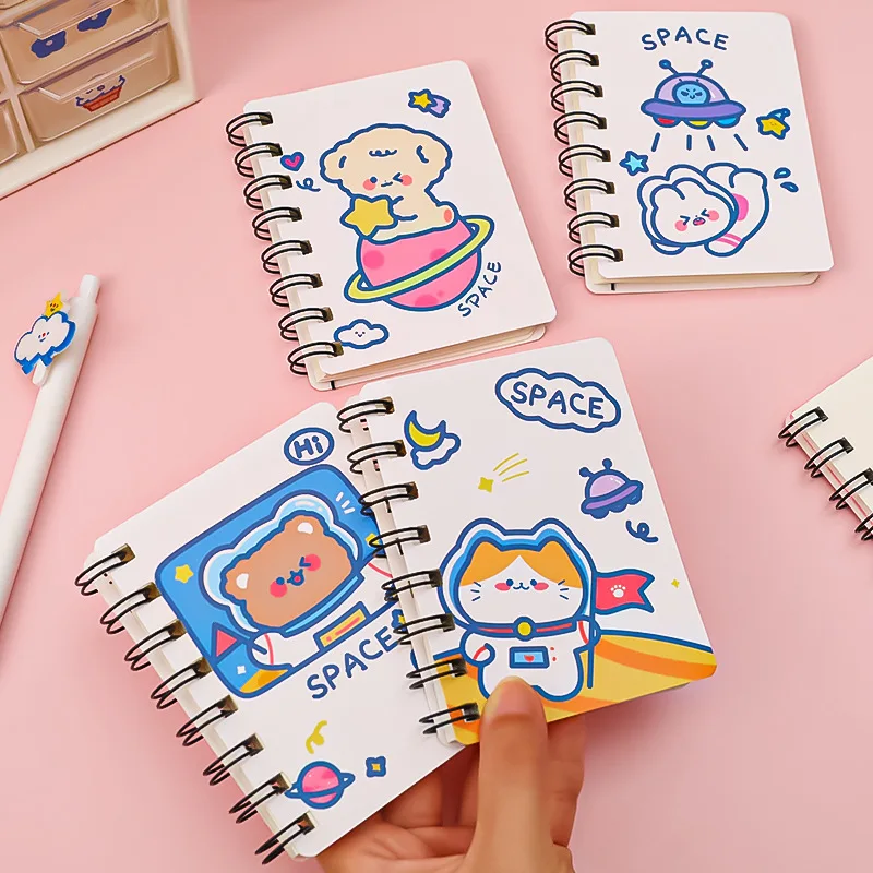 

80 Sheets Cartoon Astronaut A7 Portable Coil Notebook Mini Pocket Diary Loose-leaf Notebook School Stationery Supplies