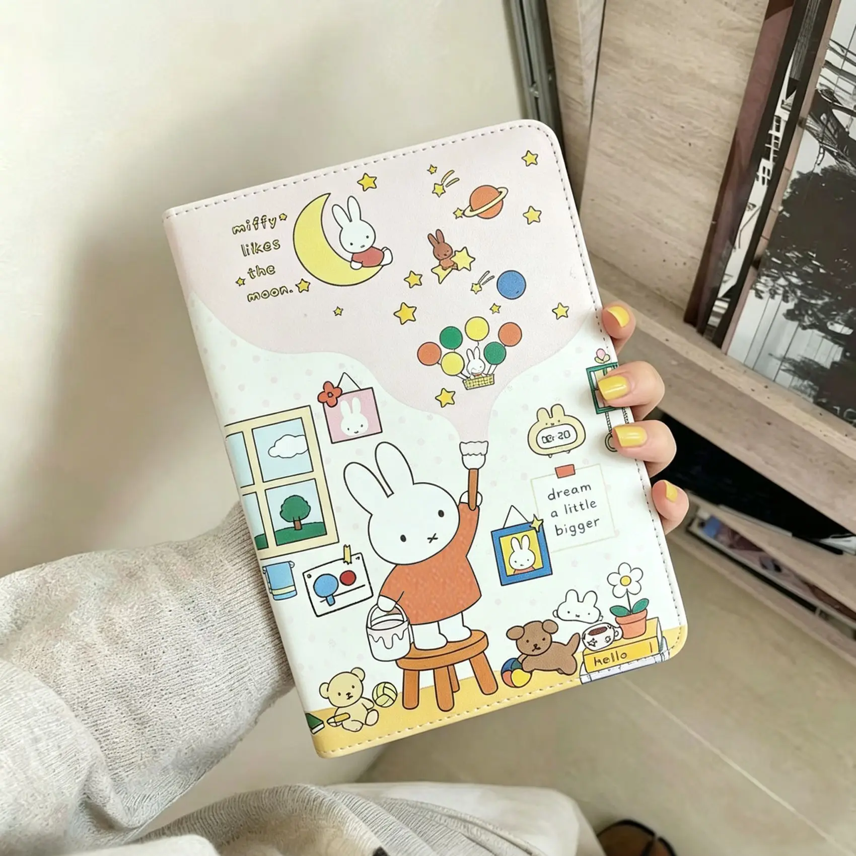 Фото Прекрасный блокнот Miffy B6 с милыми иллюстрациями, цветными страницами, студенческий блокнот, подарочный дневник, отправить другу, мультяшный дизайн. №2