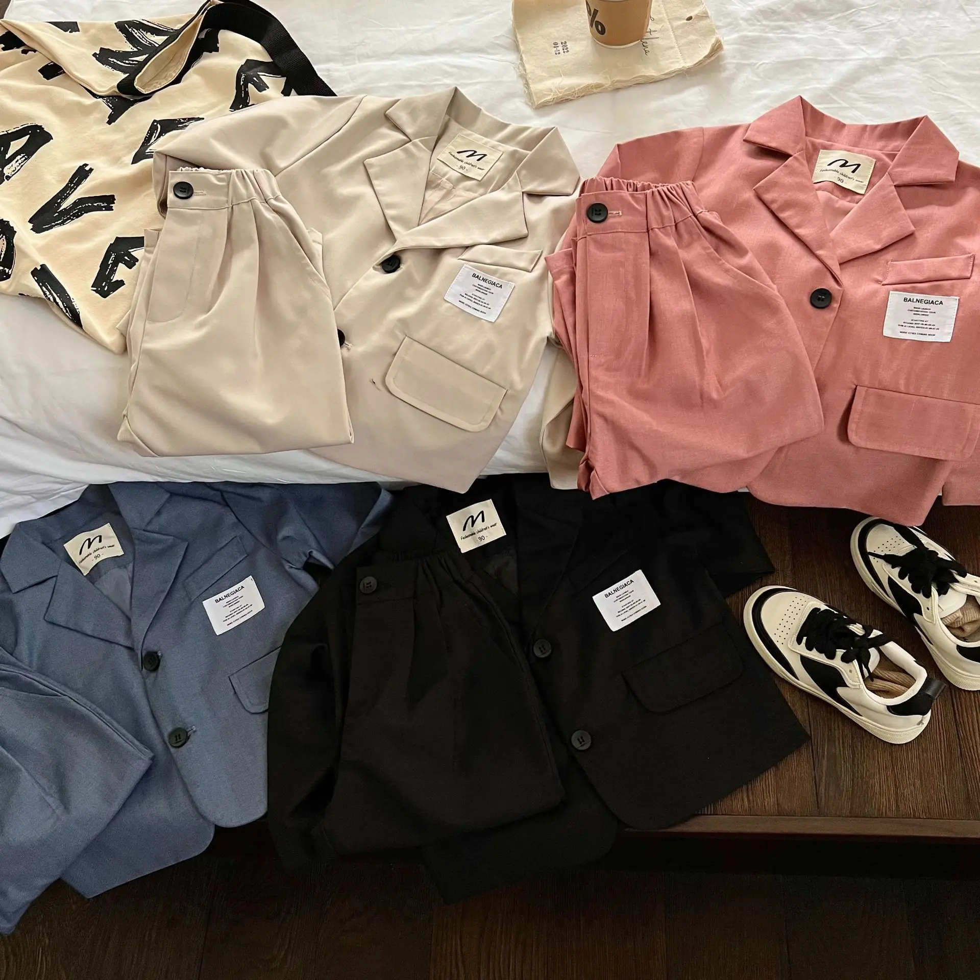 

Children's Clothes 2022 Autumn New Boys Girls Coat Pants Two-piece Sets Baby Solid Color Suit