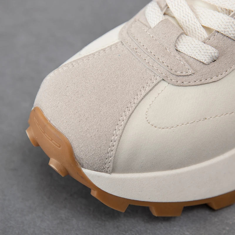 Women Spring Summer Golf Shoes Green Ladies Outdoor Sneakers for Golf Training Comfortable Grass Shoes Athletic Trainers 35-440