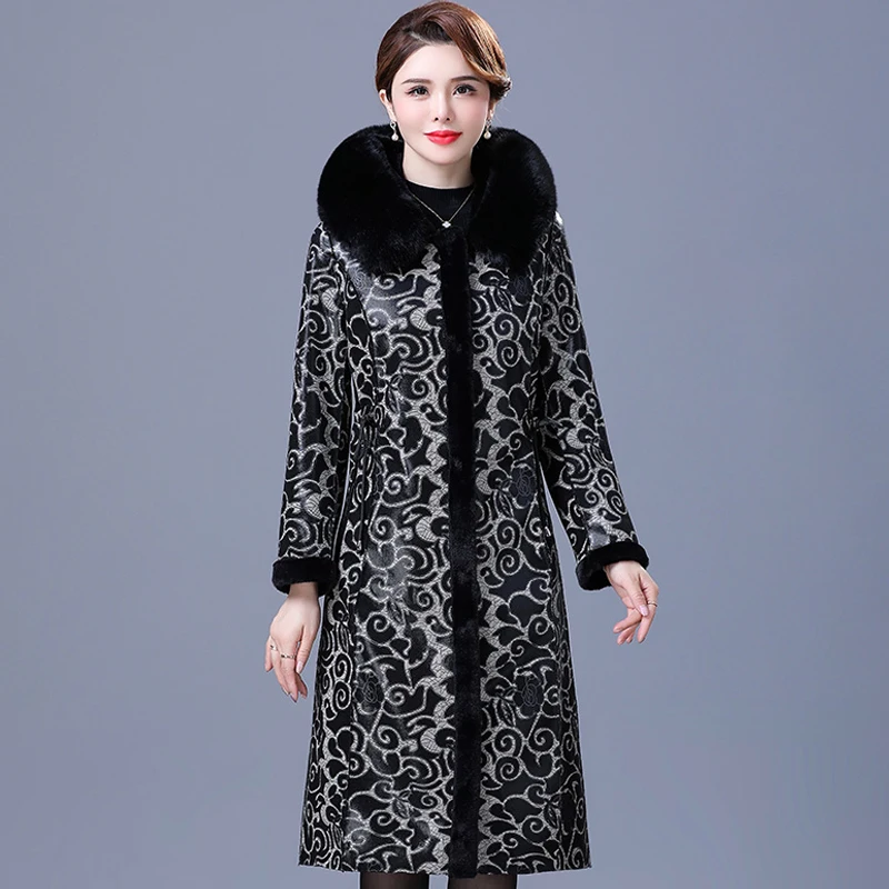 2022 Wear on Both Sides Winter Faux Fur Coat Women Hooded Thickne Middle-aged Women X-Long Faux Fur Jackets New Casual Outwear