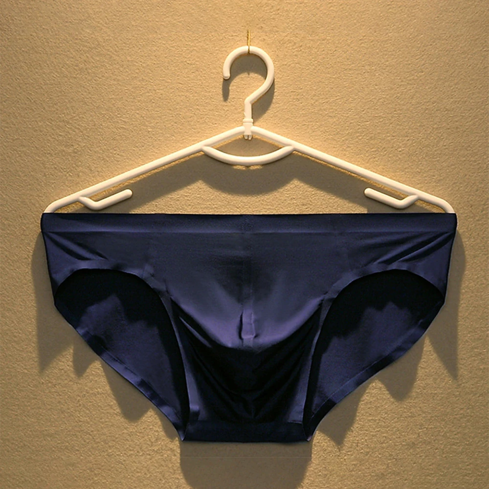 

Sexy Panties Mens Ice Silk Sexy Underwear Solid Quick Dry Underpants Comfortable Seamless Breathable Thin Bottom Briefs 2022