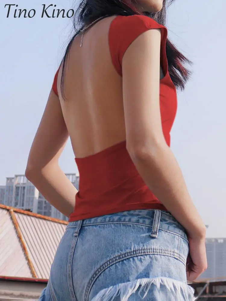 Женский укороченный топ с вырезом на спине летний круглым и коротким рукавом