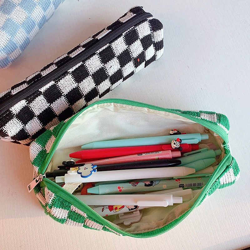 

Ins Checkerboard Pencil Pen Case Korean Lattice Knitted Women Cosmetic Toiletry Organizer For Girls Makeup Brushes Storage Bag