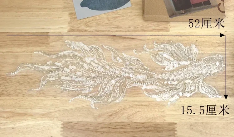 Кружевная бусина для ногтей QRTRIM белая