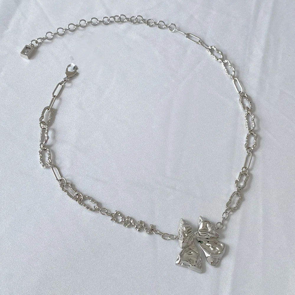 

Pleated bow necklace 2022 new niche designer bow necklace