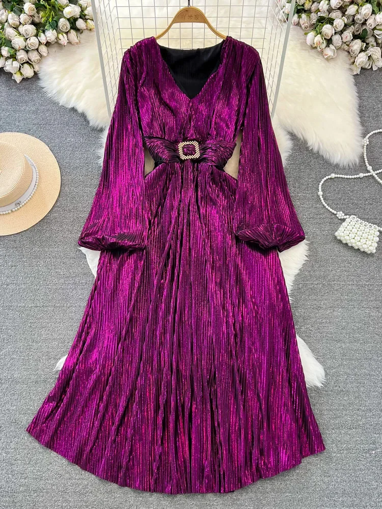 

Women Autumn Dress Fashionable Luxurious Lantern Long Sleeved V-neck Waist Cinched A-line Large Hem Glossy Dress D5717