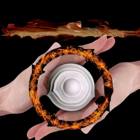 Трубка арқылы мастурбация жасайды Трубка арқылы мастурбация жасайды