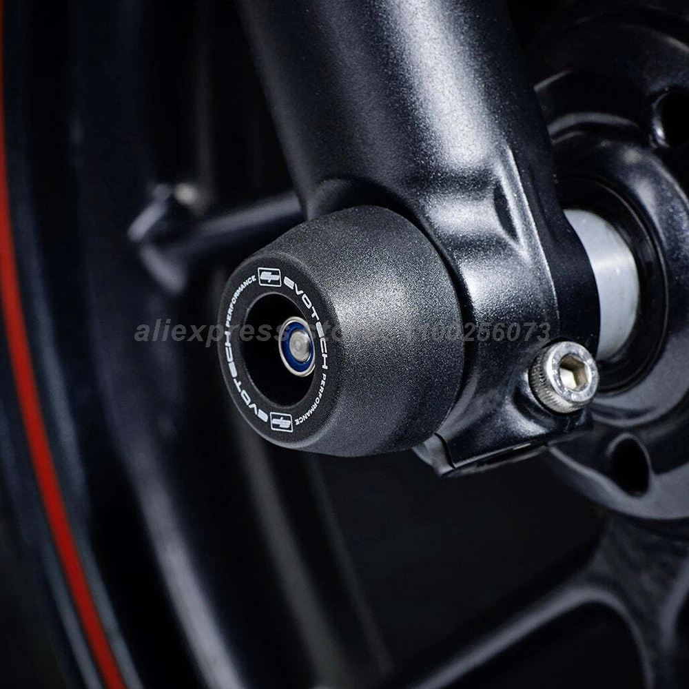 

Защитная крышка передней оси для мотоцикла Triumph Street Twin и Bonneville T120 2016-2023